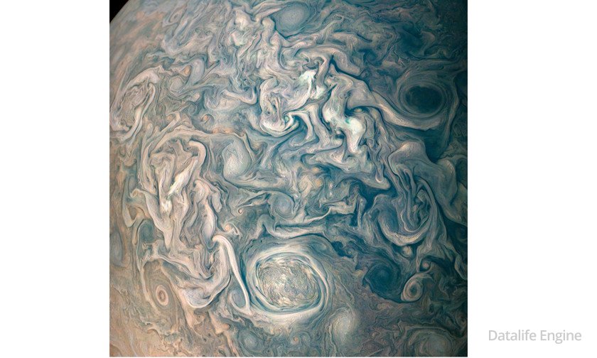 Юпитердің қалың бұлтын NASA видео ретінде көрсетті