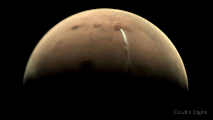 Марс үстіндегі бұлт су буы болып шықты