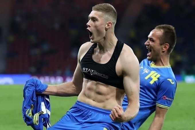 Украина футболшылары ерлерді