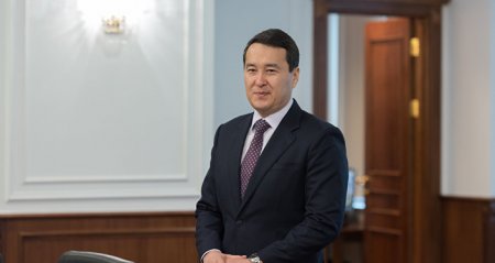 Премьер-министр Әлихан Смайылов туралы не білеміз?