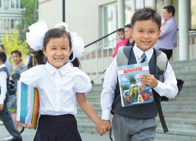 Мектепке дайынсың ба,  балақай?