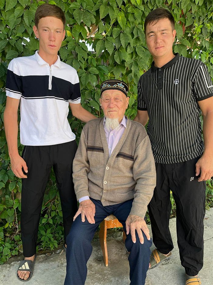 Әр жастың өз әдемілігі бар