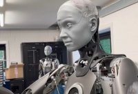 Роботтехнологиялар: адамзаттың жаңа серіктері