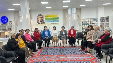 «Кітап-AMANAT» партиялық жобасы кітап оқырмандарымен ашық пікірталас алаңы