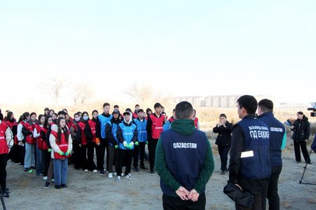 Жастар «Таза Қазақстан» акциясына атсалысты