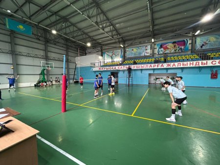 ВОЛЕЙБОЛДАН ЖАСӨСПІРІМ ҰЛДАР ЖӘНЕ ҚЫЗДАР АРАСЫНДА ОБЛЫС БІРІНШІЛІГІ БАСТАЛДЫ