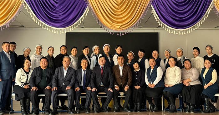 Білім мен бірлік тоғысқан орда