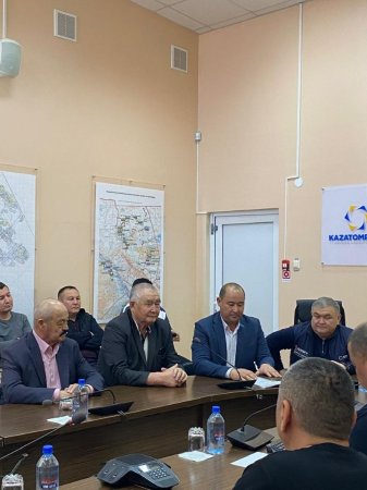 ӨНДІРІС ҰЖЫМЫМЕН АШЫҚ ДИАЛОГ