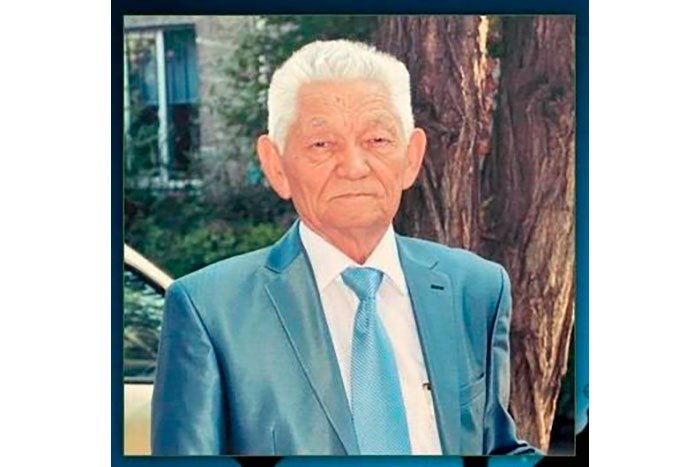 Директор ағай!