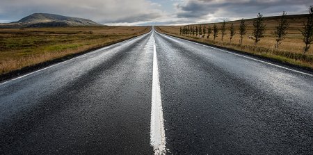 Оңтүстік Қазақстанда күннің ыстығынан асфальт еріп жатыр