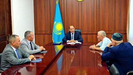 СЕМЕЙ ПОЛИГОНЫ АРДАГЕРЛЕРІНЕ ҚҰРМЕТ КӨРСЕТІЛДІ