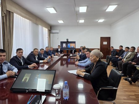 «Заң мен тәртіп» қағидатын нығайту және «Таза Қазақстан» идеясын ілгерілету бағытында семинар - кеңес өтті