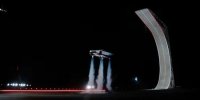 Tesla әуеде сальто жасайтын спорткарын көрсетті